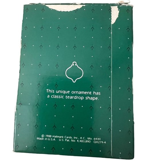 Vintage Hallmark 1988 Sparkling Glass Ornament - Picture 5 of 6